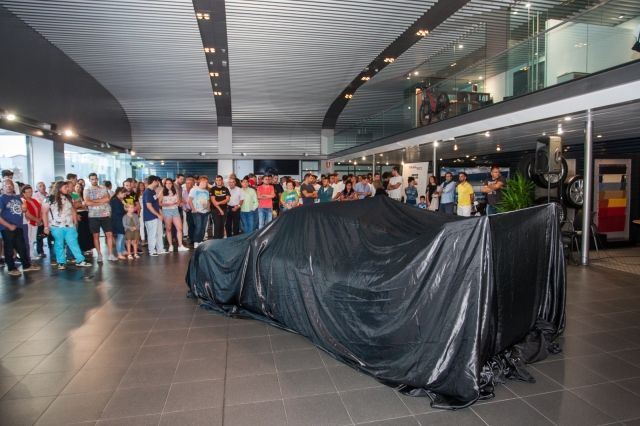 019 presentacin porsche 2010 ares racing 002